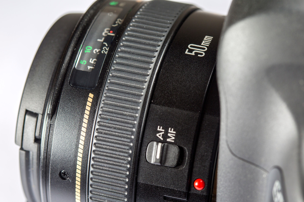 Use Manual Focus or Lock Focus Before Bracketing